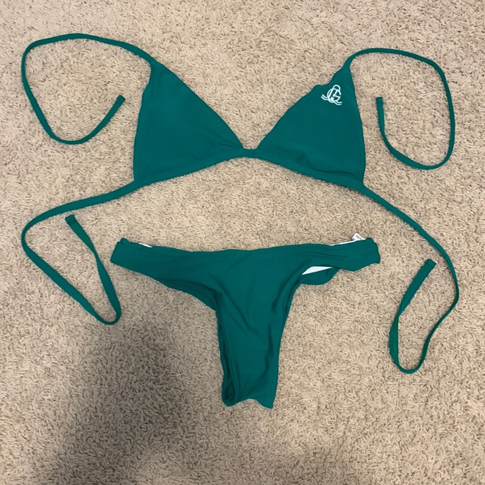 Locked swim green bikini